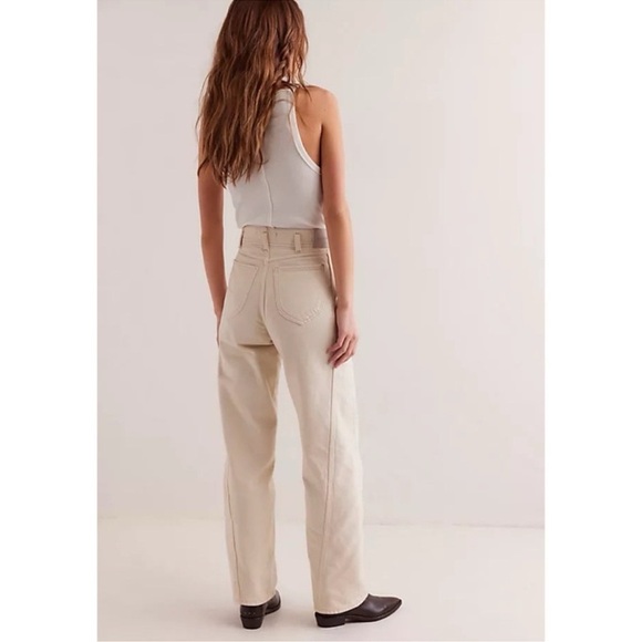 NWT Free People Aster Straight Leg Jeans We The Free in Cream - Picture 14 of 14